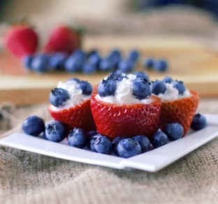 Berry Fruit Cups - The Fresh Fridge