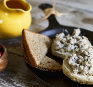 Biscuits and Gravy5smallerTITLE